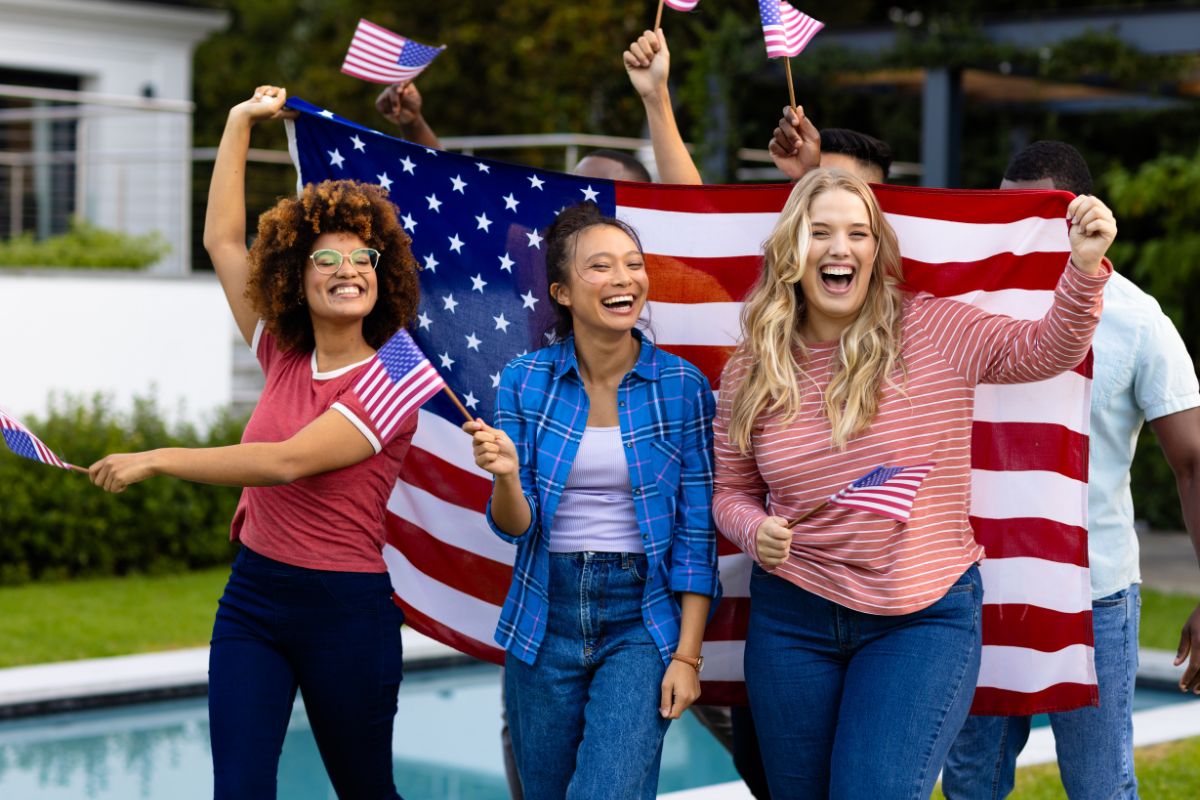 Sparkle and Celebrate Your Guide to a Healthy 4th of July Smile